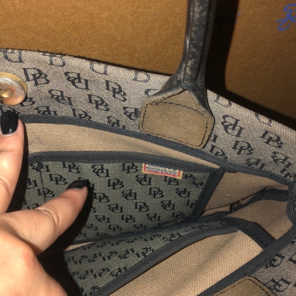 Dooney & Burke Purse - Picture 4 of 4